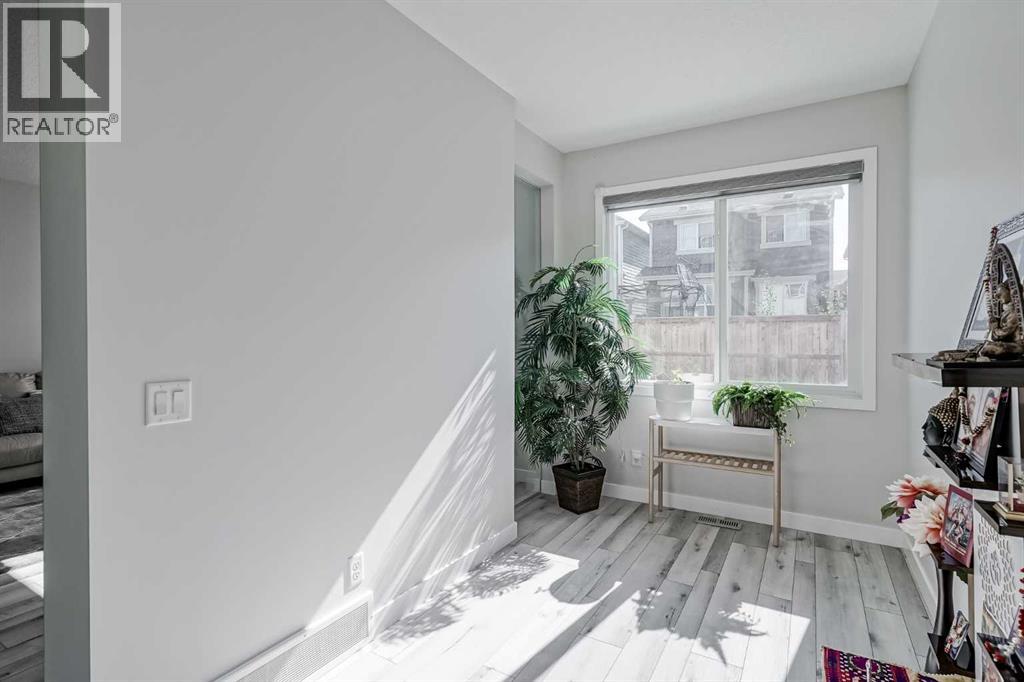 128 Masters Street Se, Calgary, Alberta  T3M 2R7 - Photo 11 - A2258238