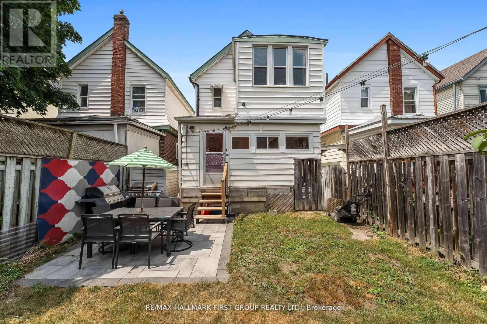 168 Adeline Street, Peterborough Central, Ontario  K9J 5E3 - Photo 38 - X12413465