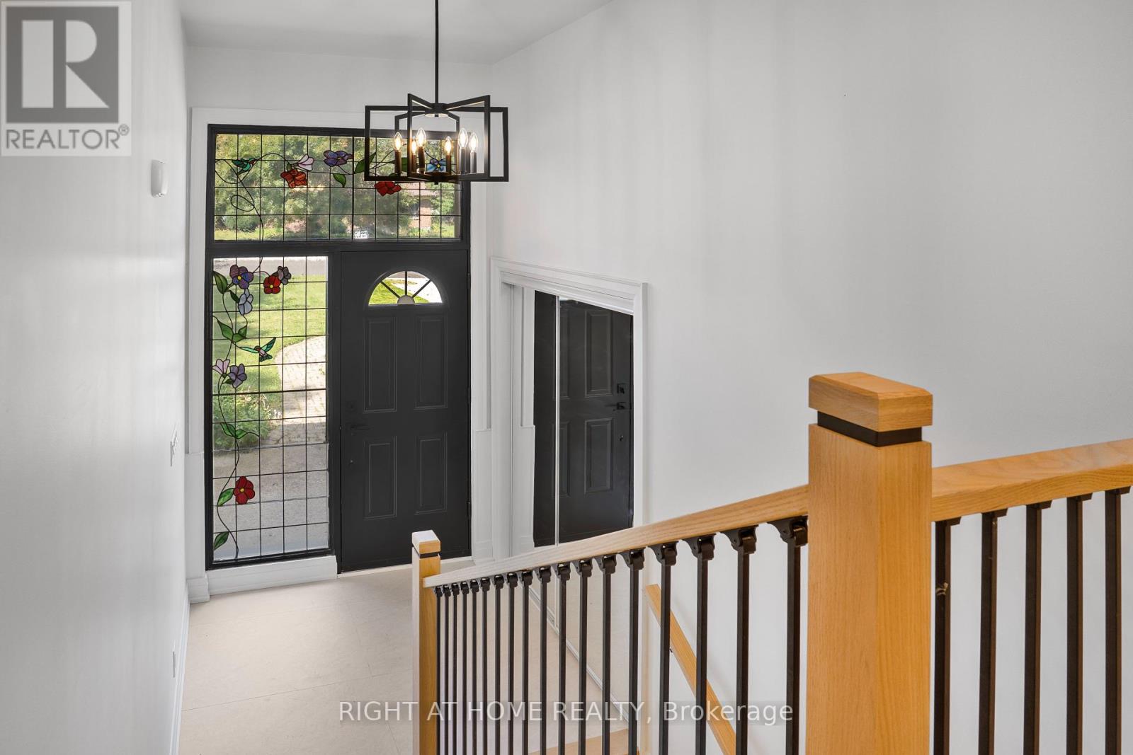 221 Victoria Street E, Southgate, Ontario  N0C 1B0 - Photo 3 - X12413471