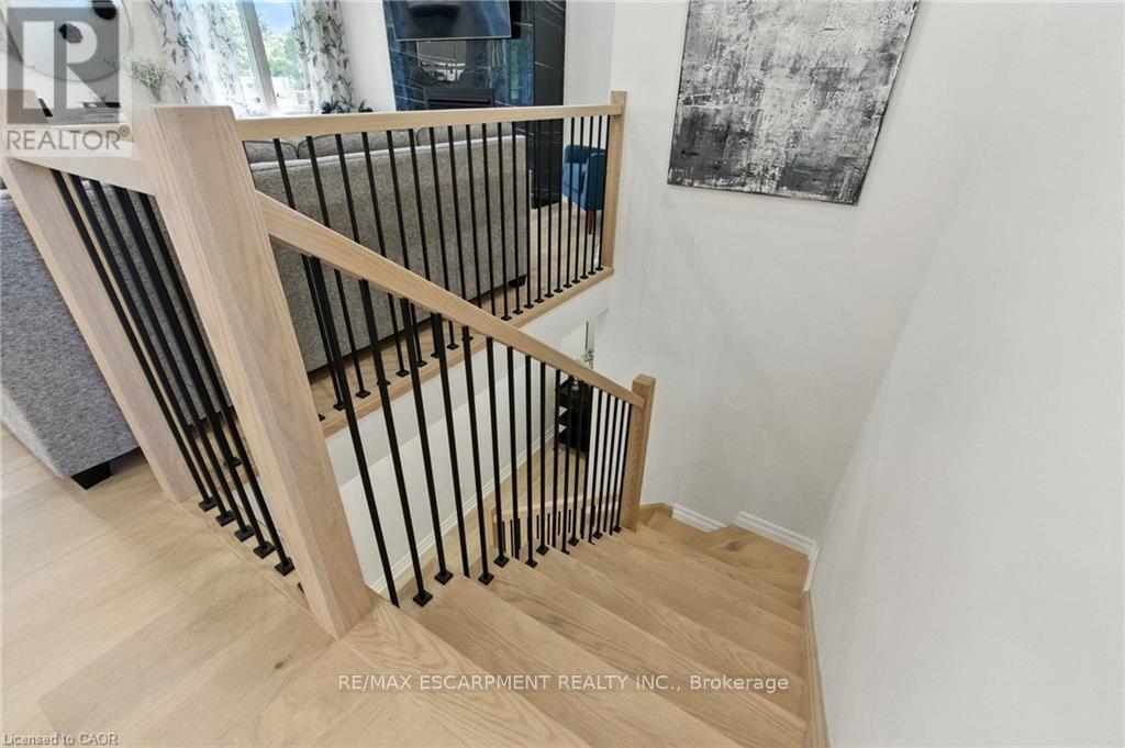 270 Charles Street, Norfolk, Ontario  N0E 1Y0 - Photo 27 - X12413513