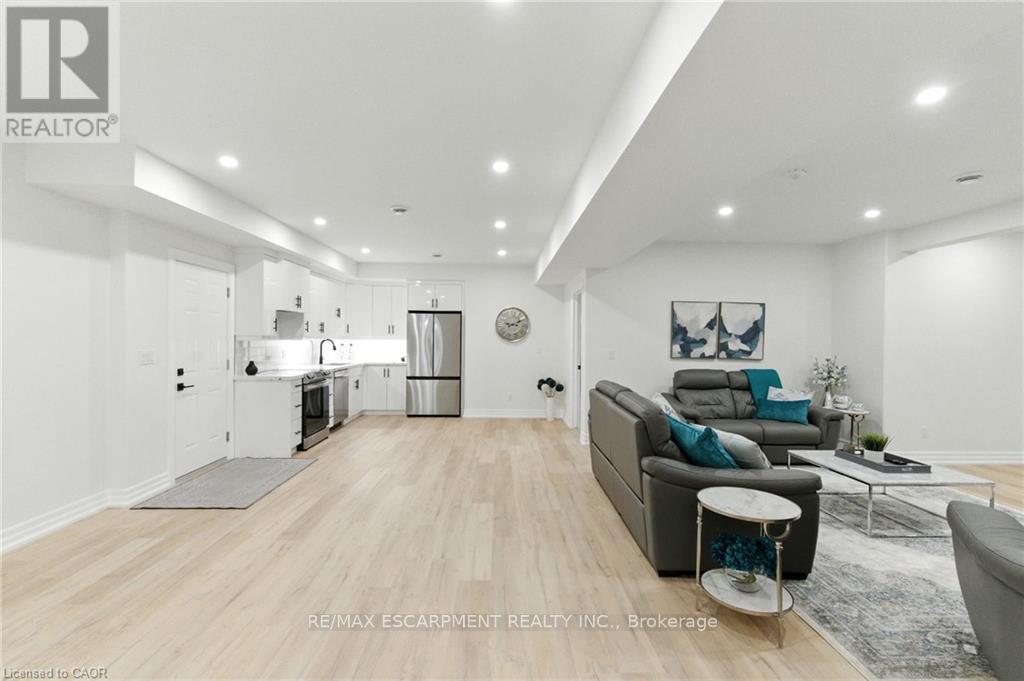 270 Charles Street, Norfolk, Ontario  N0E 1Y0 - Photo 29 - X12413513