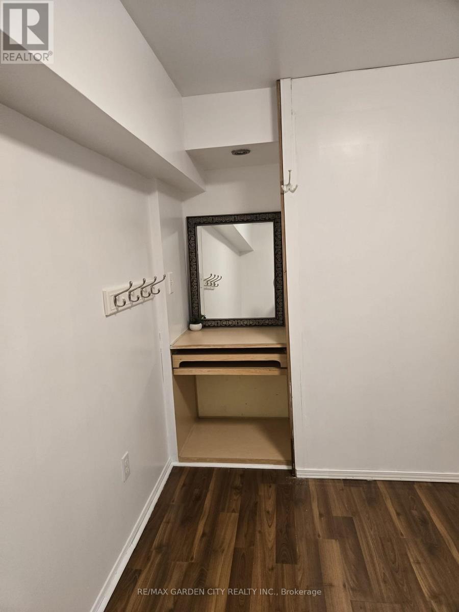 Lower - 96 Benziger Lane, Hamilton, Ontario  L8E 6G5 - Photo 14 - X12413579