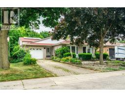 16 FLAMINGO Drive, Hamilton, Ontario