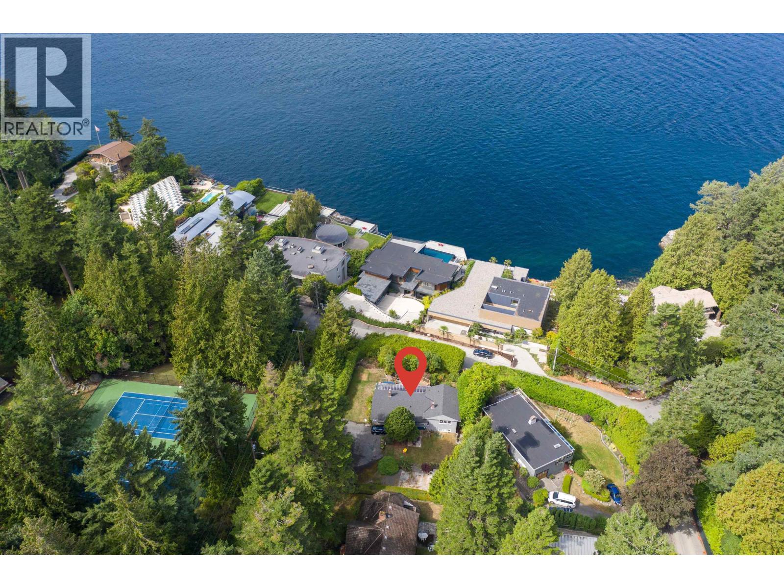 7195 ROCKLAND WYND, West Vancouver, British Columbia
