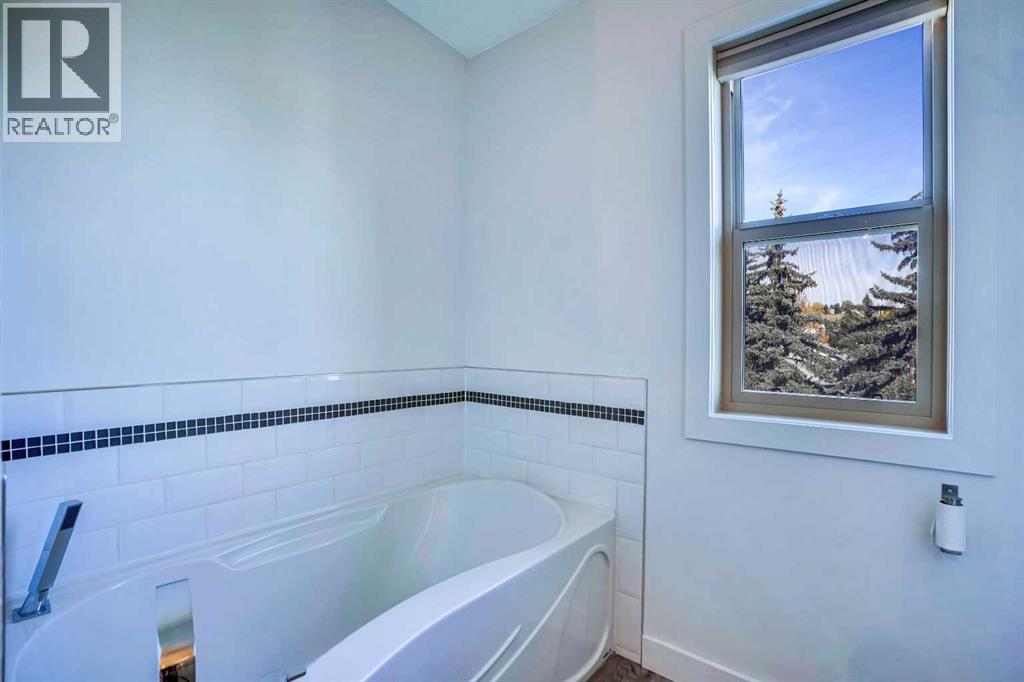 4735 17 Avenue Nw, Calgary, Alberta  T3B 0P4 - Photo 29 - A2243999