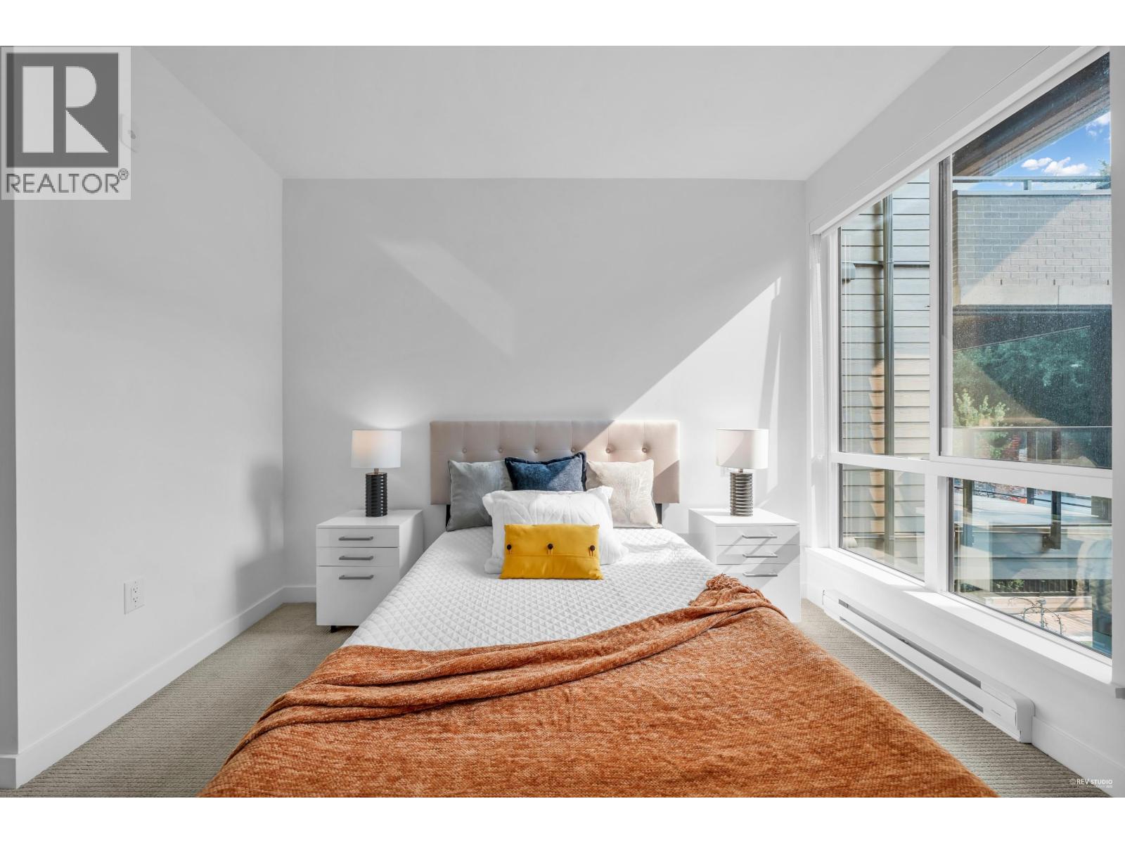 209 7588 16th Street, Burnaby, British Columbia  V3N 0H8 - Photo 12 - R3048675