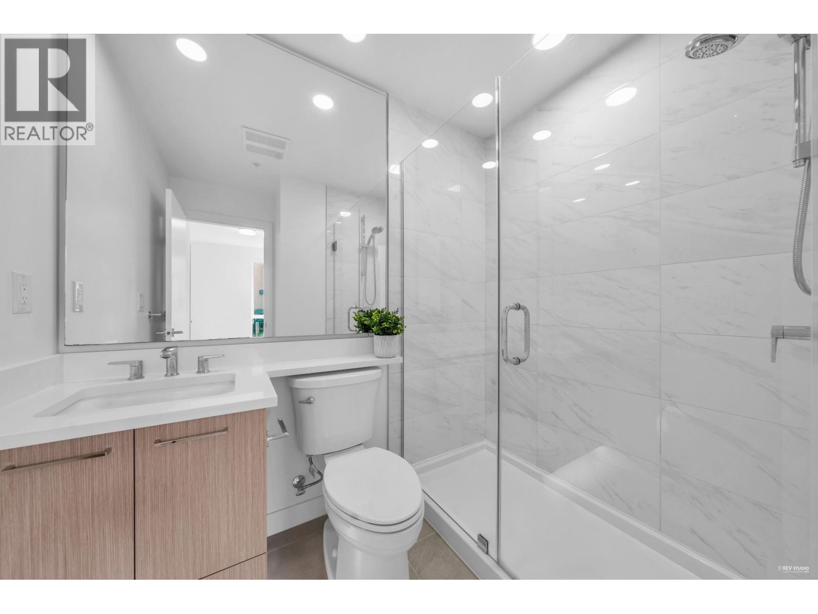 209 7588 16th Street, Burnaby, British Columbia  V3N 0H8 - Photo 19 - R3048675
