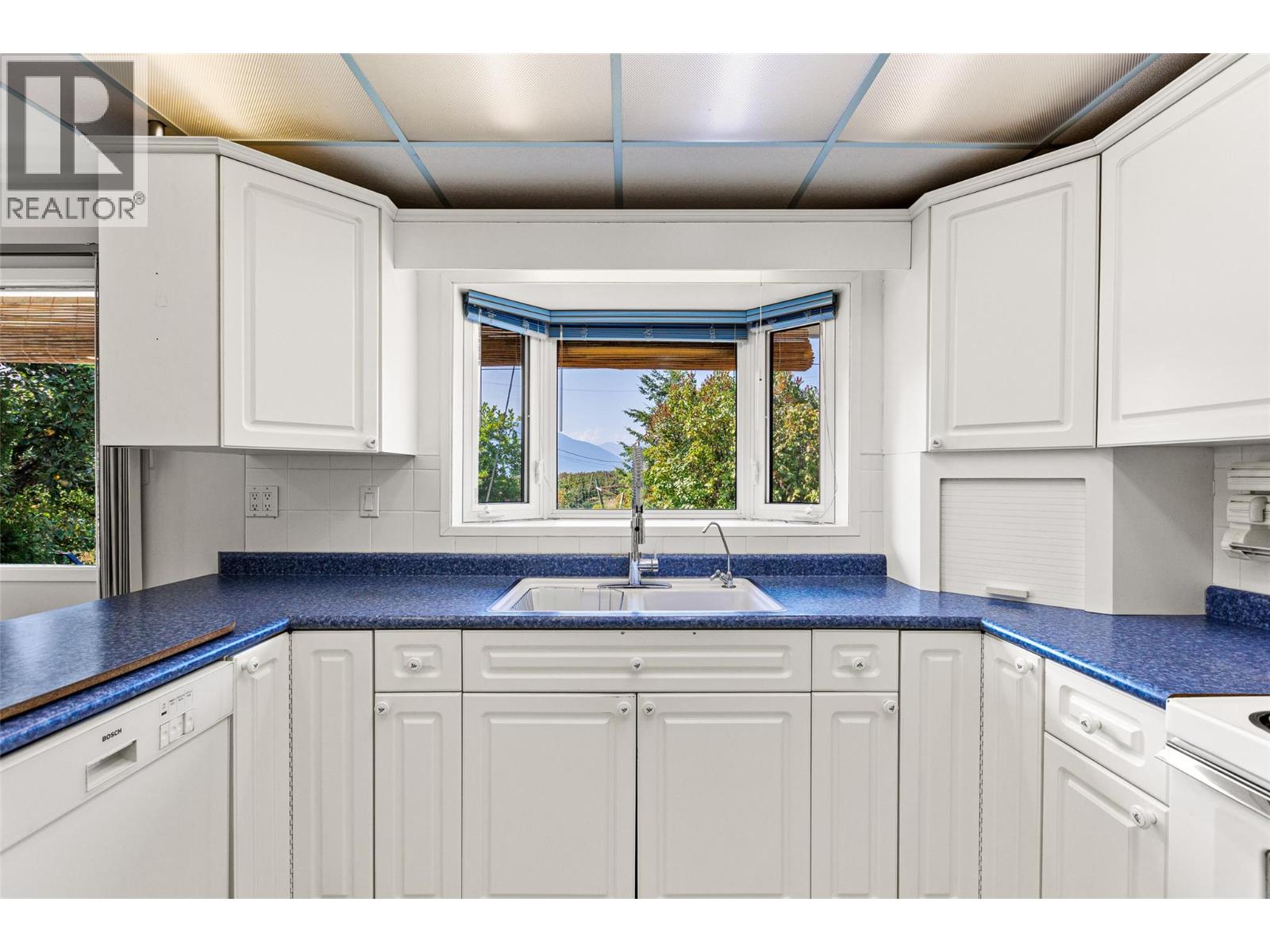 1220 25th Avenue S, Creston, British Columbia  V0B 1G1 - Photo 8 - 10363140