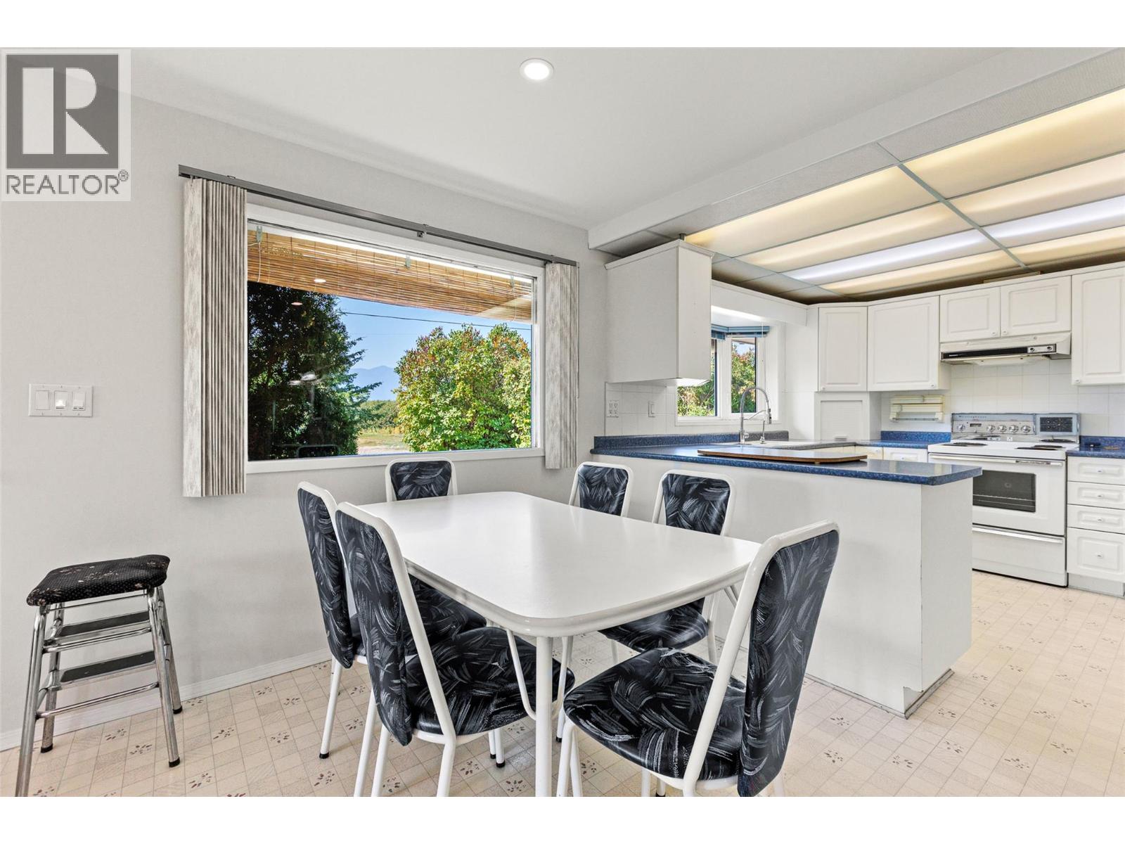 1220 25th Avenue S, Creston, British Columbia  V0B 1G1 - Photo 11 - 10363140