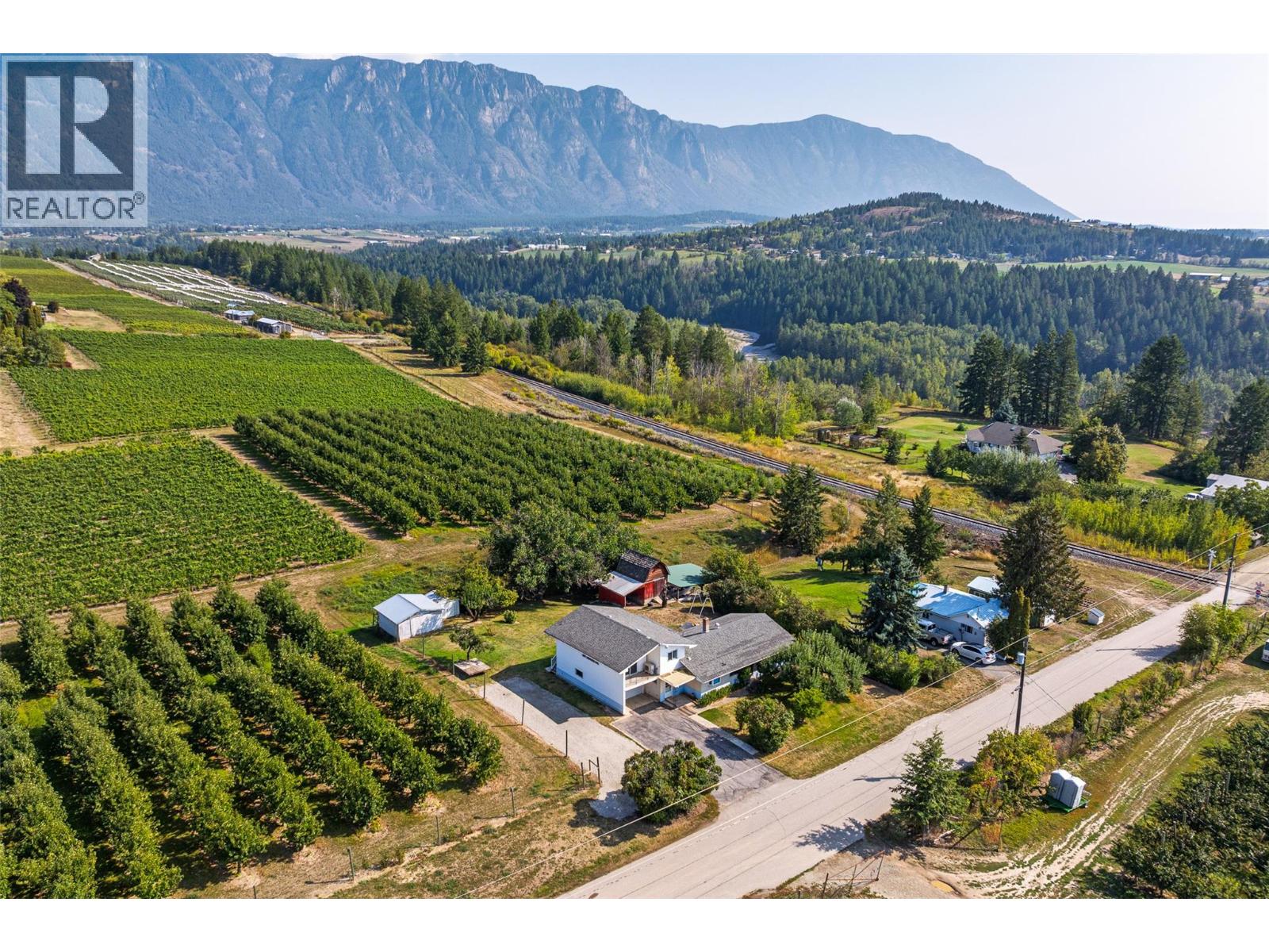 1220 25th Avenue S, Creston, British Columbia  V0B 1G1 - Photo 75 - 10363140