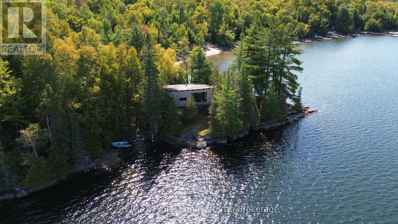 10191 Farquhar South Shore, Dysart Et Al, Ontario  K0M 1S0 - Photo 9 - X12411592