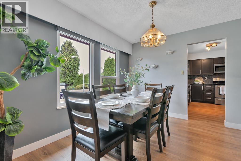 19360 121b Avenue, Pitt Meadows, British Columbia  V3Y 1J4 - Photo 6 - R3047277