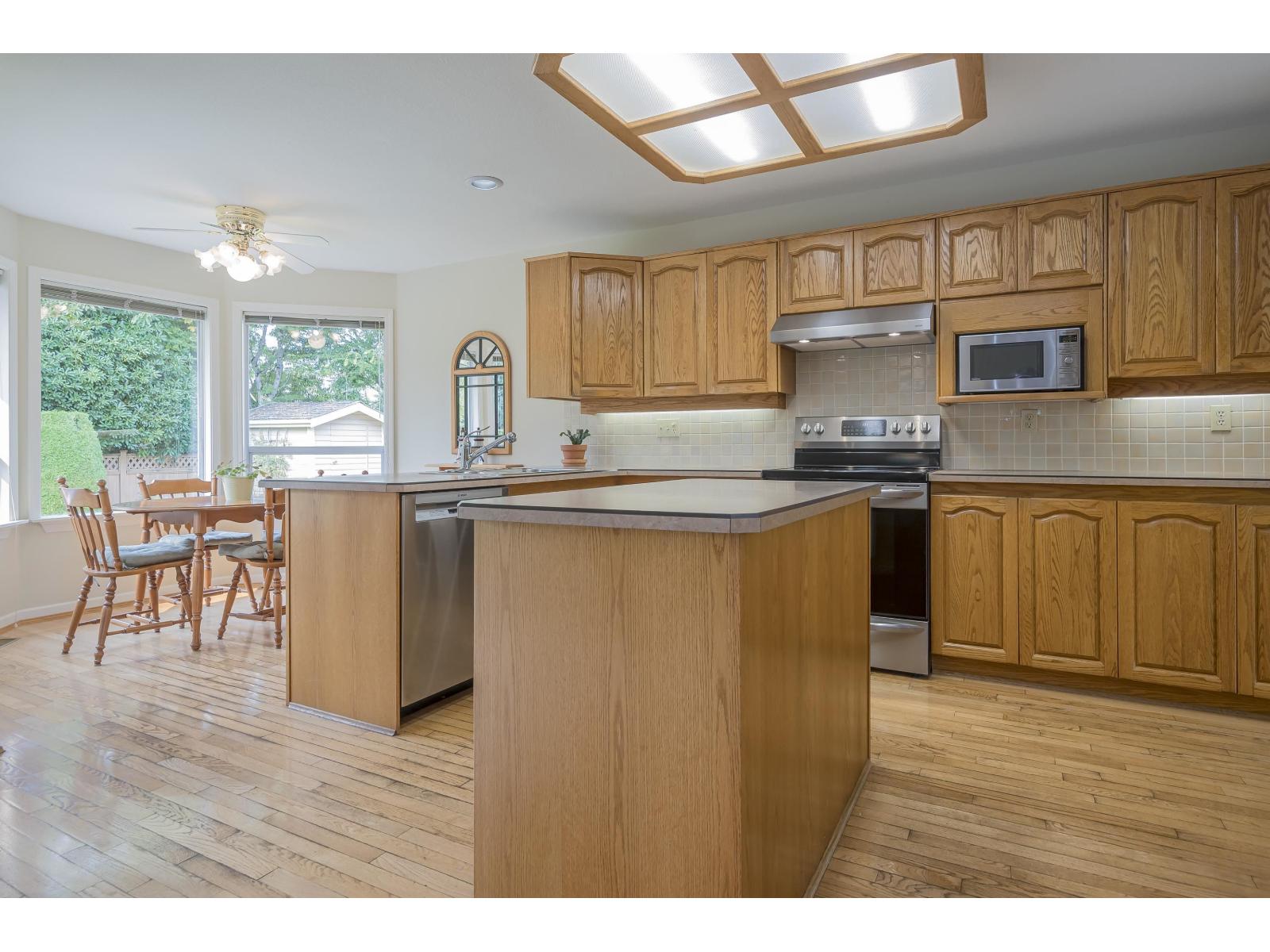14932 21b Avenue, Surrey, British Columbia  V4A 8Z7 - Photo 16 - R3049624