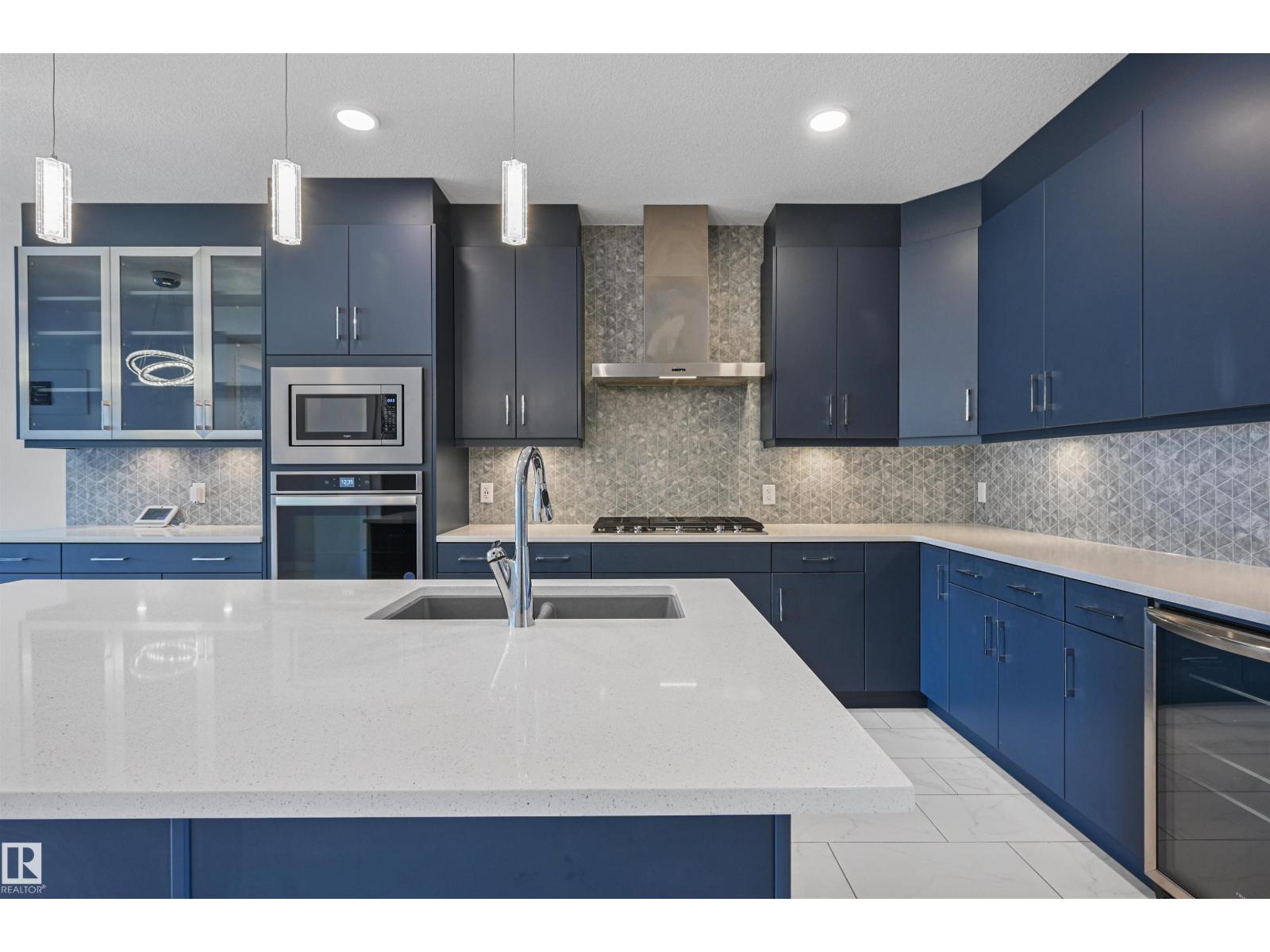 3116 167 St Sw, Edmonton, Alberta  T6W 4R2 - Photo 3 - E4458424