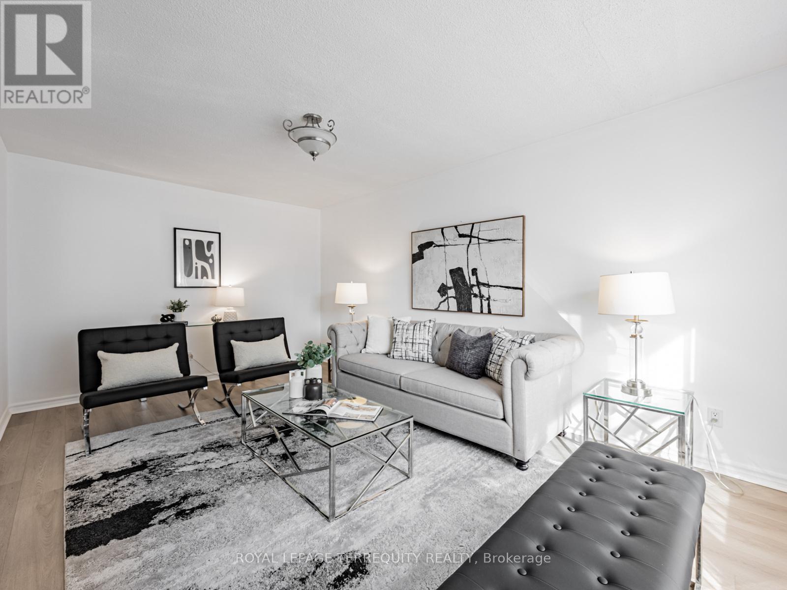 1858 Shadybrook Drive, Pickering, Ontario  L1V 3A8 - Photo 4 - E12413629
