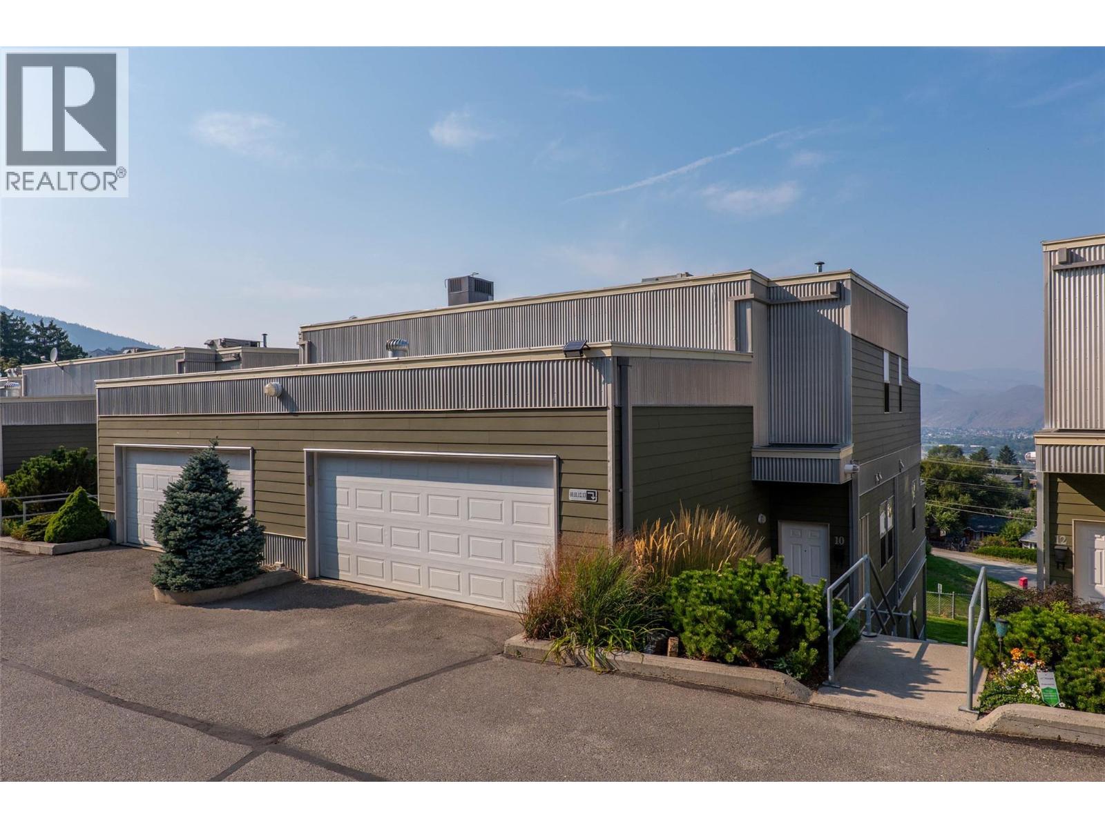 445 DALGLEISH Drive Unit# 10, kamloops, British Columbia