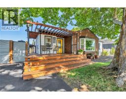 403 Scott Avenue, penticton, British Columbia