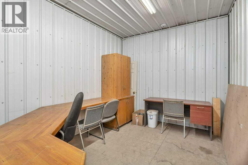 4911 50 Avenue, Eckville, Alberta  T0M 0X0 - Photo 17 - A2213077
