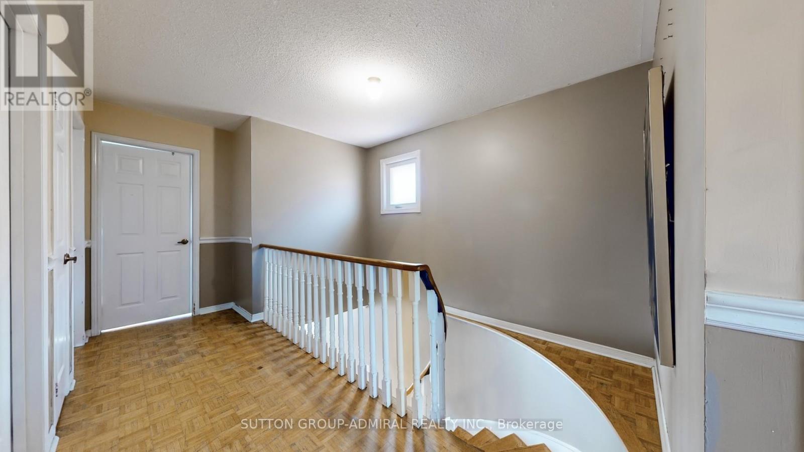 508 Chancellor Drive, Vaughan, Ontario  L4L 5E2 - Photo 22 - N12413646