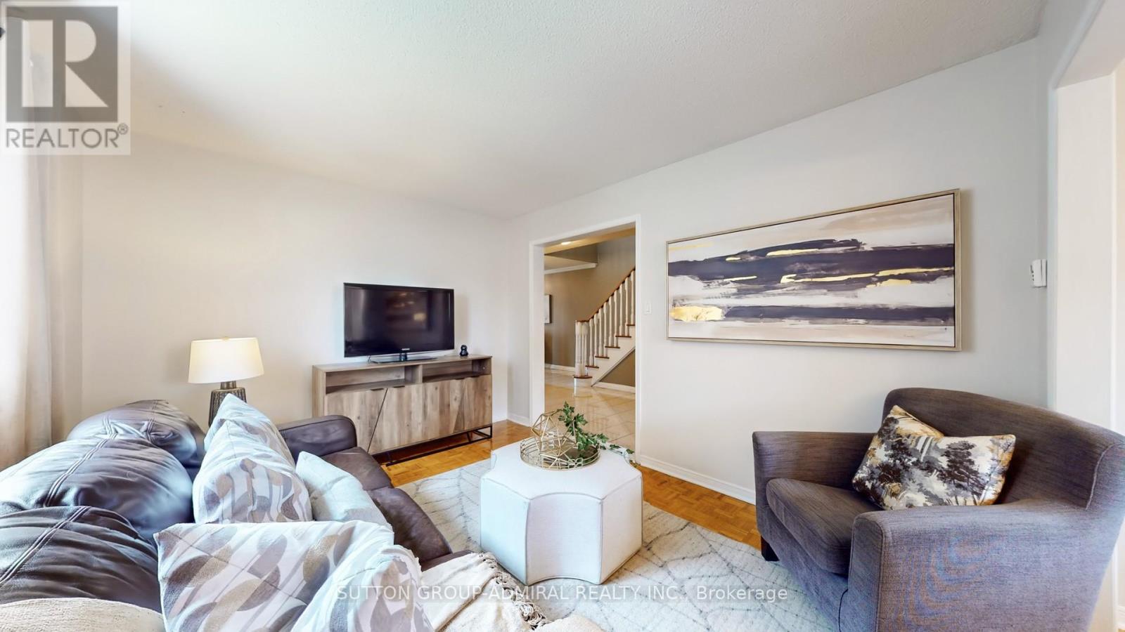 508 Chancellor Drive, Vaughan, Ontario  L4L 5E2 - Photo 9 - N12413646