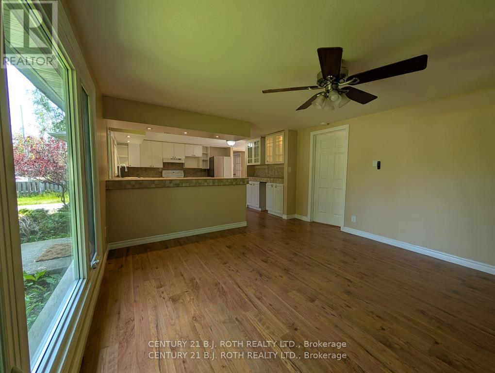 775 James Street, Innisfil, Ontario  L9S 2G6 - Photo 13 - N12413662
