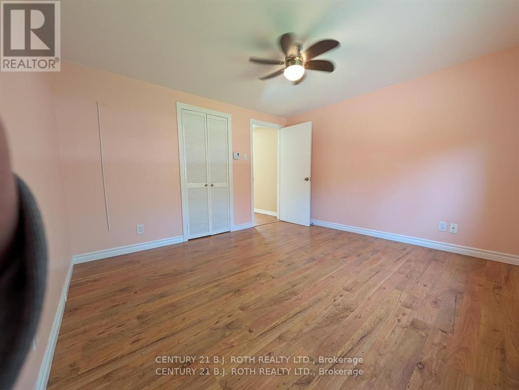 775 James Street, Innisfil, Ontario  L9S 2G6 - Photo 19 - N12413662