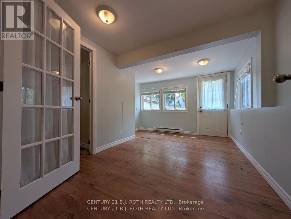 775 James Street, Innisfil, Ontario  L9S 2G6 - Photo 22 - N12413662