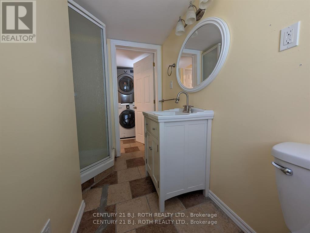 775 James Street, Innisfil, Ontario  L9S 2G6 - Photo 25 - N12413662