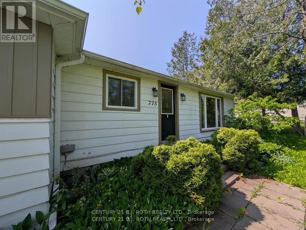 Property at 775 JAMES STREET image 3