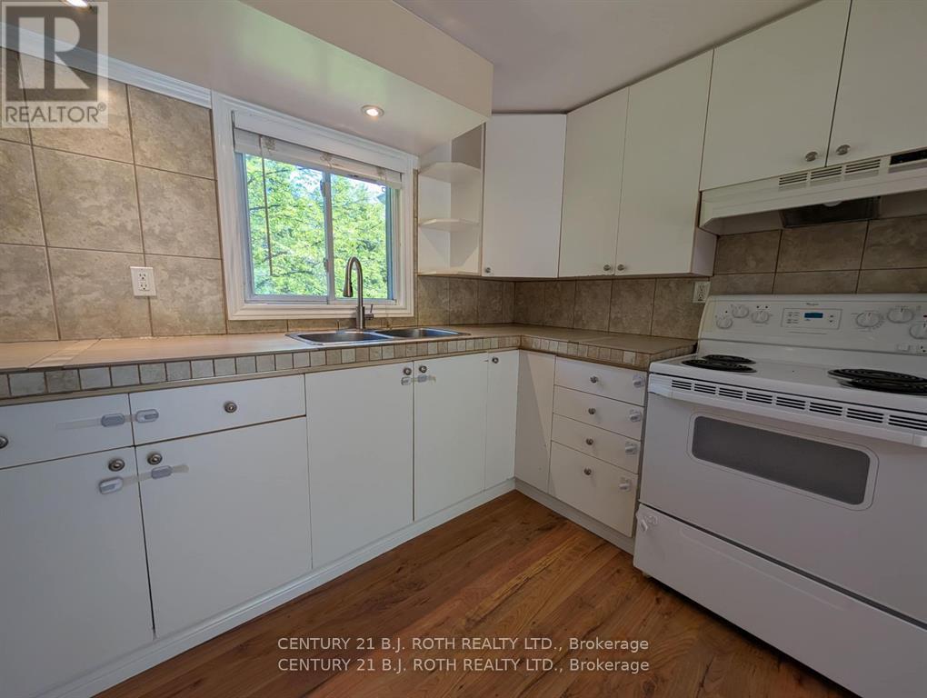 Property at 775 JAMES STREET image 5
