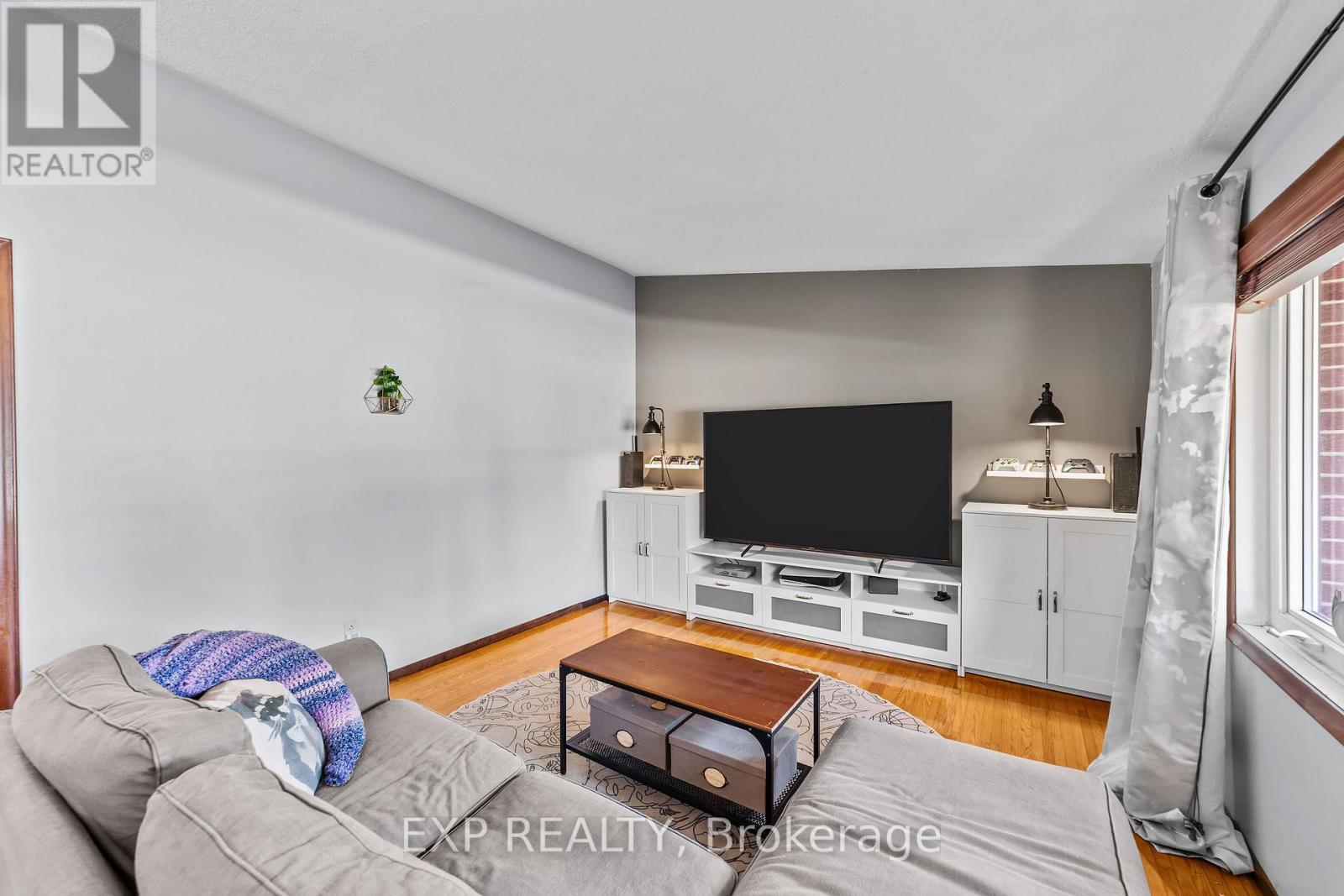 807 Cambridge Street, Woodstock, Ontario  N4S 4V8 - Photo 12 - X12413741
