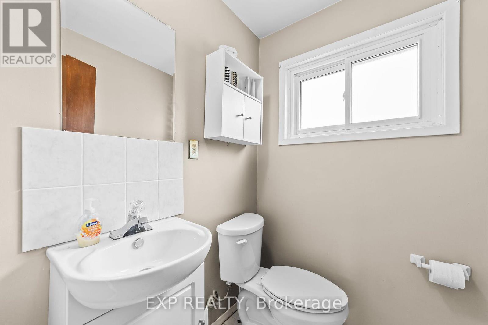 807 Cambridge Street, Woodstock, Ontario  N4S 4V8 - Photo 22 - X12413741