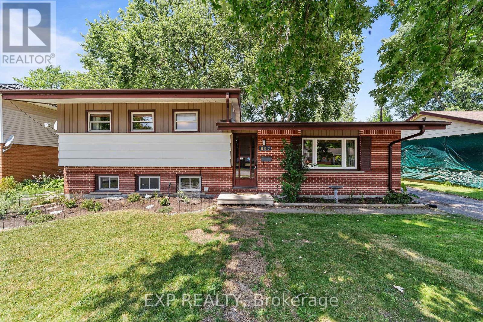 807 Cambridge Street, Woodstock, Ontario  N4S 4V8 - Photo 34 - X12413741