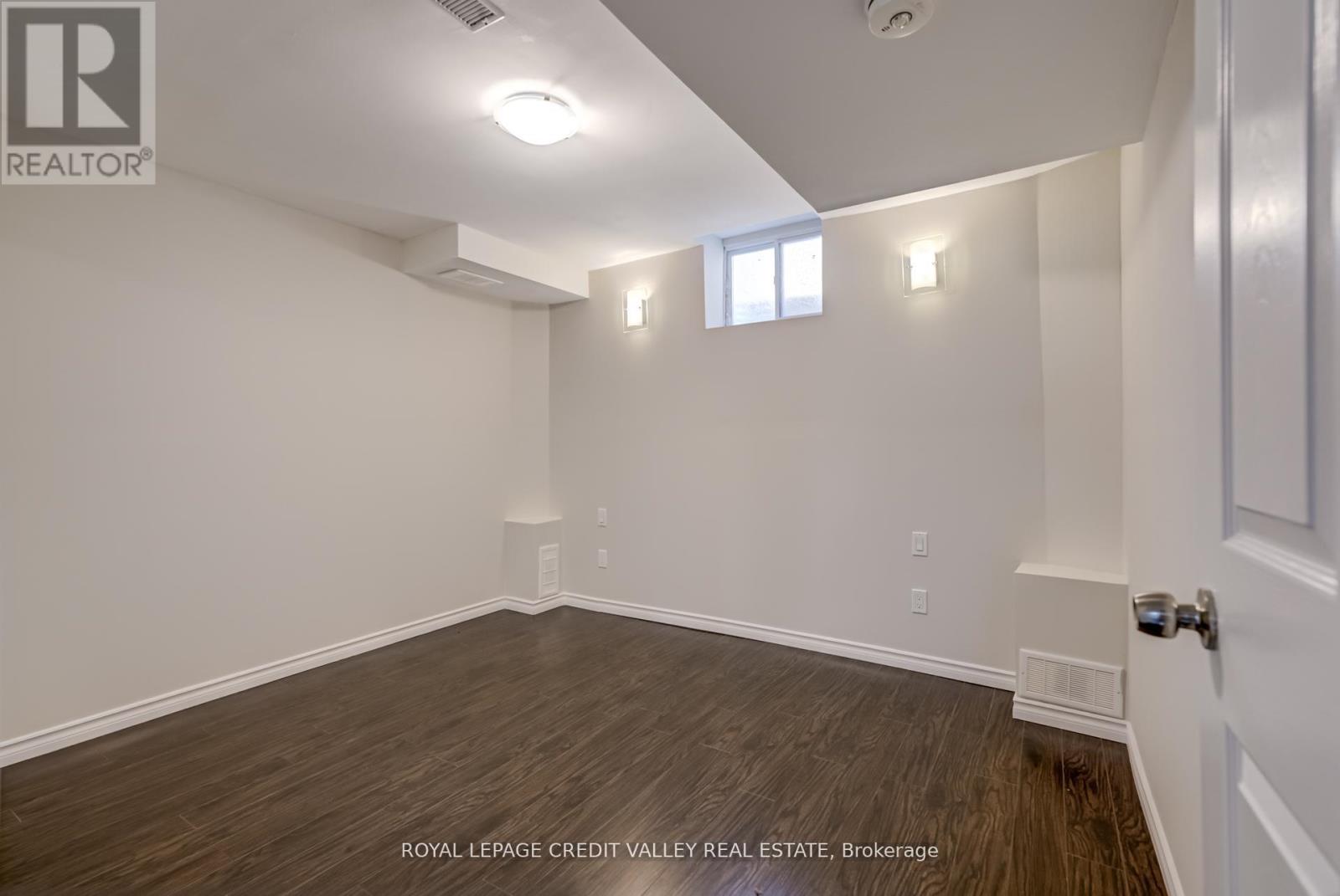 44 Walbrook Road, Brampton, Ontario  L6X 4N4 - Photo 46 - W12412487