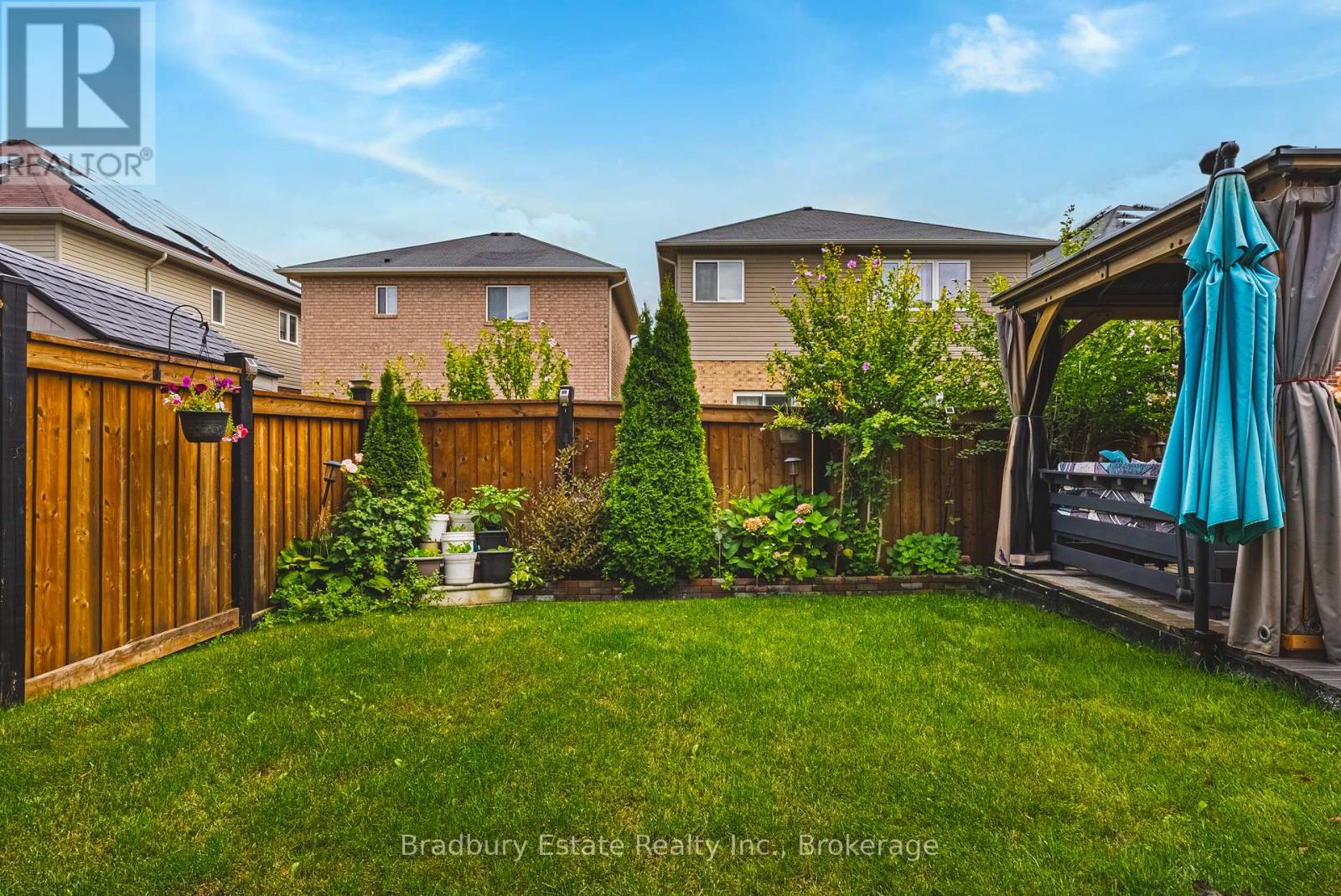 11 Weathering Heights, Hamilton, Ontario  L8J 0E6 - Photo 43 - X12413724