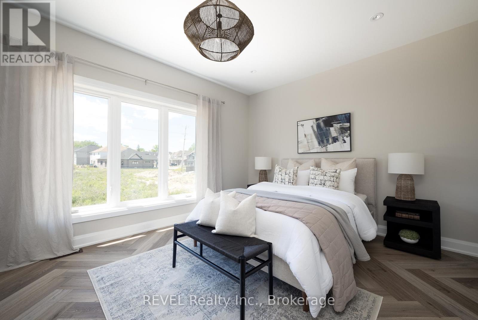 11 Stickles Street, Pelham, Ontario  L3C 3C3 - Photo 22 - X12413672