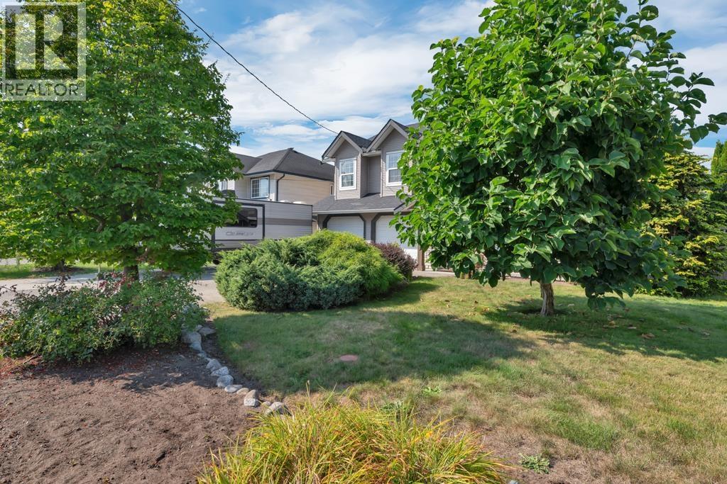 20245 Ditton Street, Maple Ridge, British Columbia  V2X 3N1 - Photo 3 - R3047255