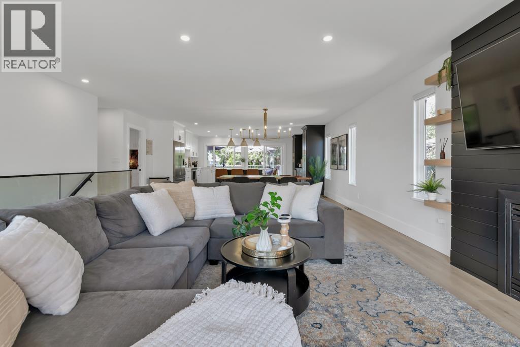 20245 Ditton Street, Maple Ridge, British Columbia  V2X 3N1 - Photo 20 - R3047255