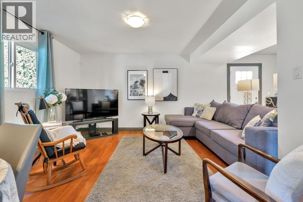 20245 Ditton Street, Maple Ridge, British Columbia  V2X 3N1 - Photo 33 - R3047255