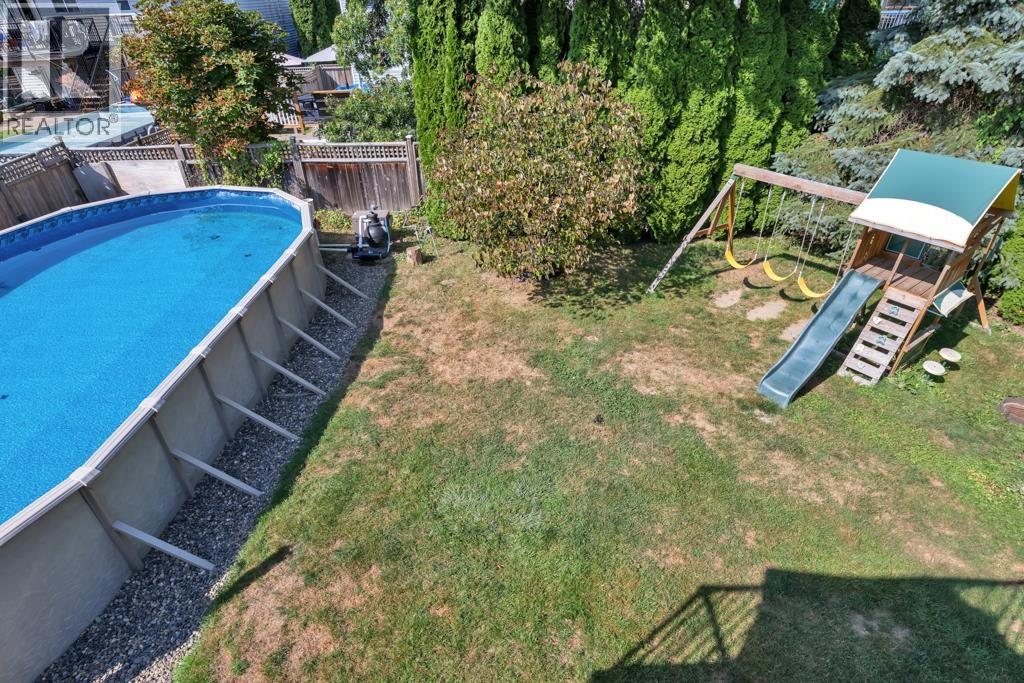 20245 Ditton Street, Maple Ridge, British Columbia  V2X 3N1 - Photo 17 - R3047255