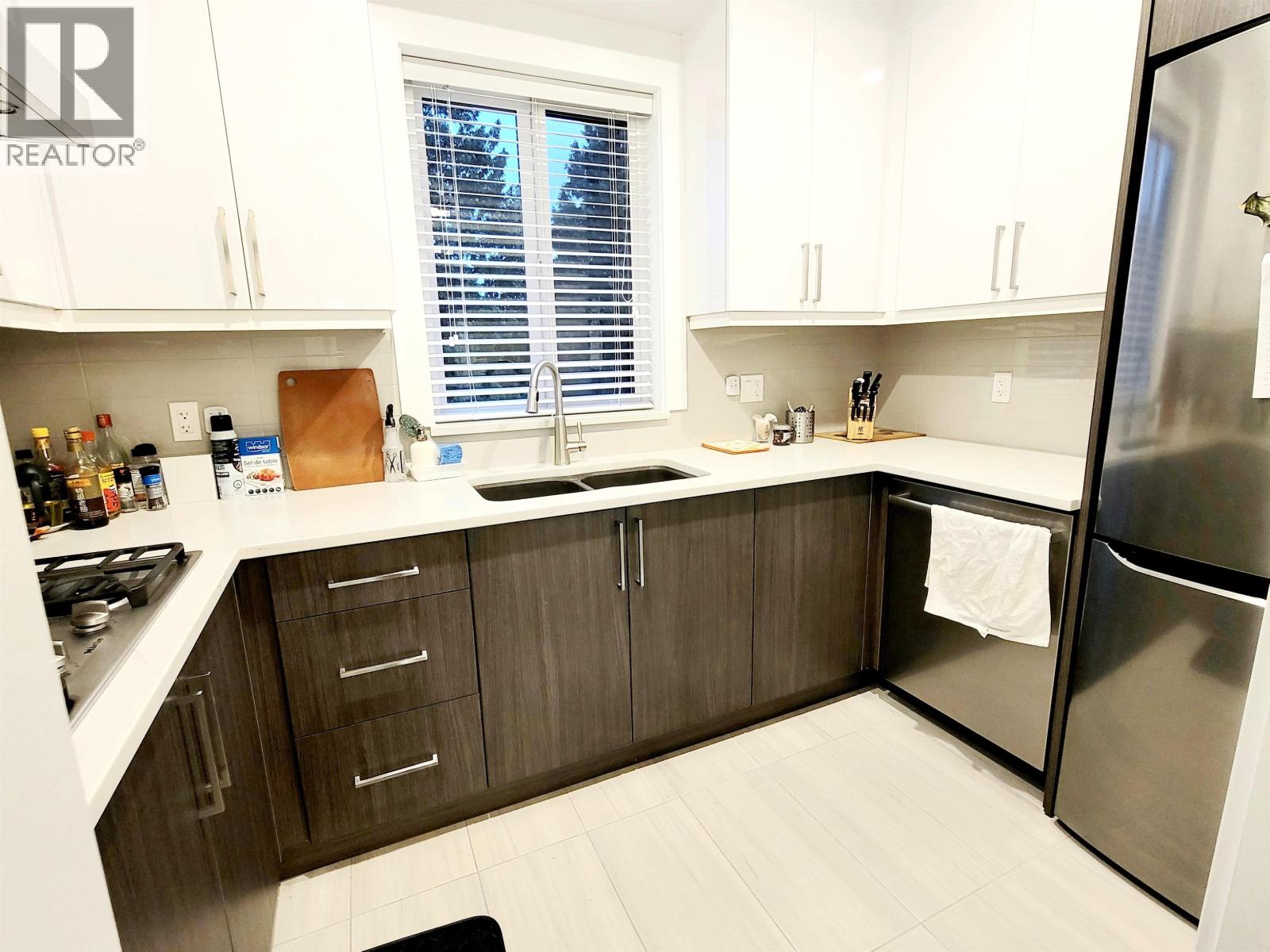 5988 Gibbons Drive, Richmond, British Columbia  V7C 2C7 - Photo 5 - R3049710