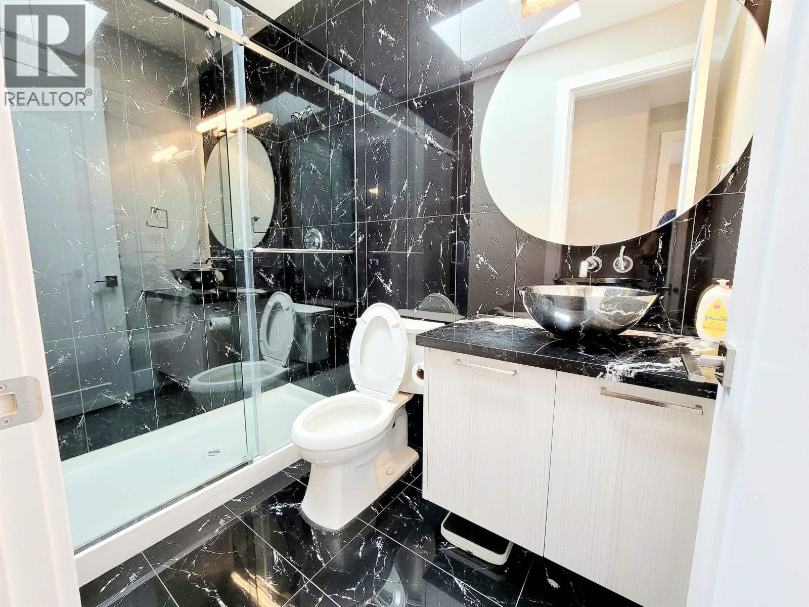 5988 Gibbons Drive, Richmond, British Columbia  V7C 2C7 - Photo 13 - R3049710