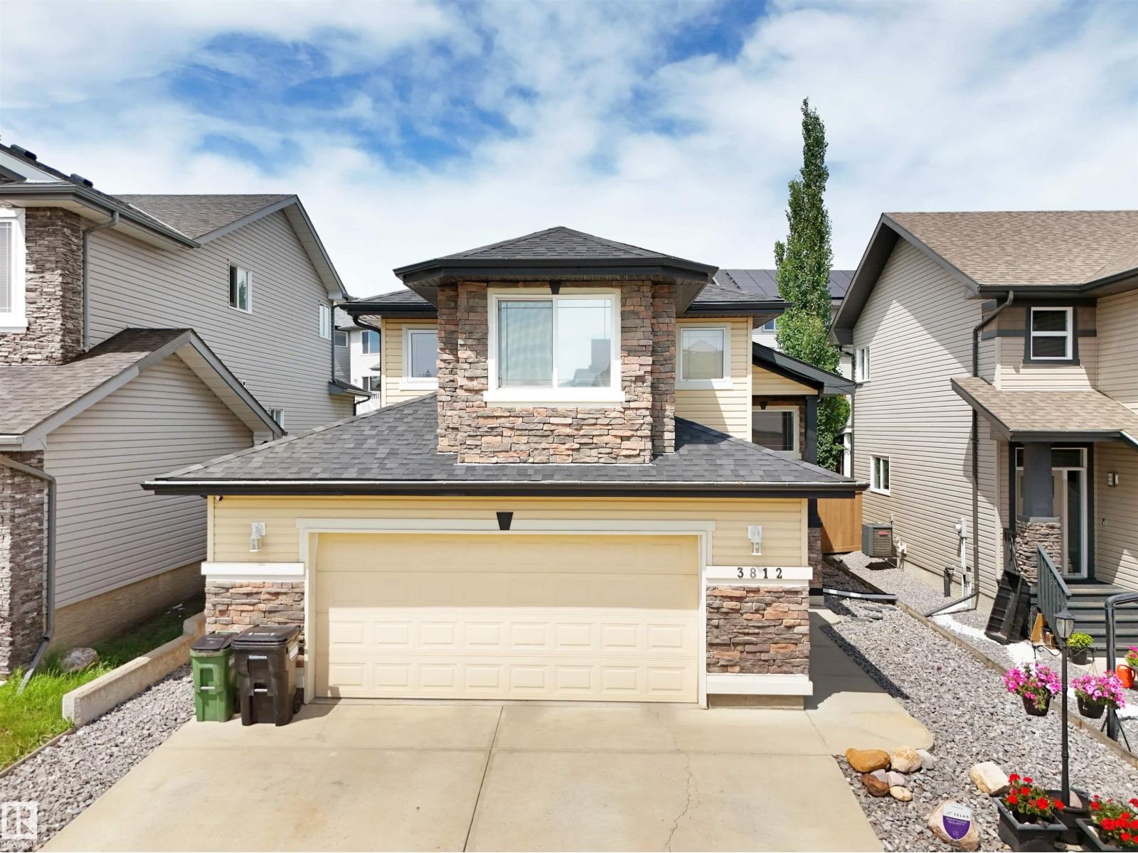 3812 163 Av Nw, Edmonton, Alberta  T5Y 0G6 - Photo 2 - E4458427