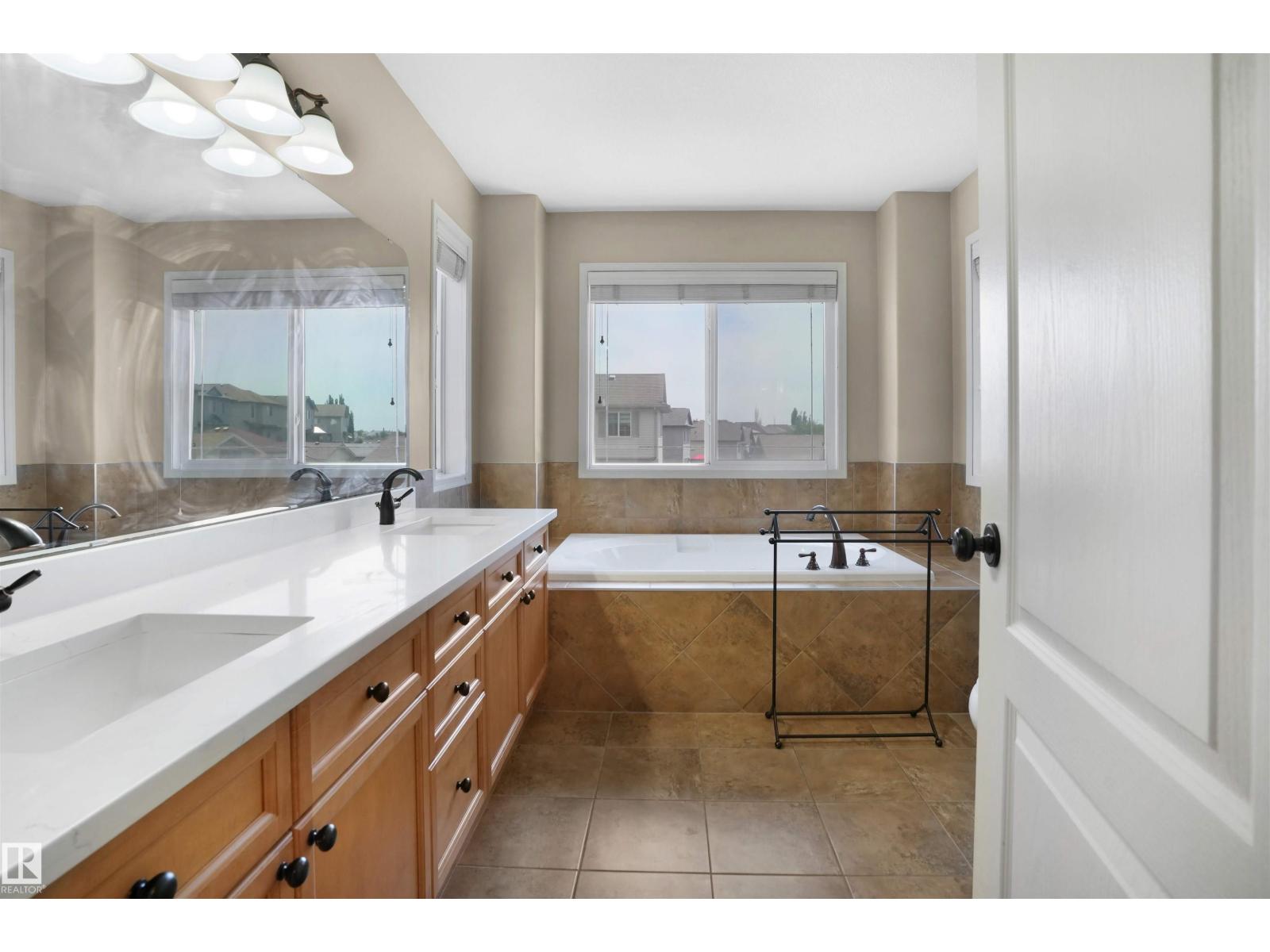 3812 163 Av Nw, Edmonton, Alberta  T5Y 0G6 - Photo 41 - E4458427