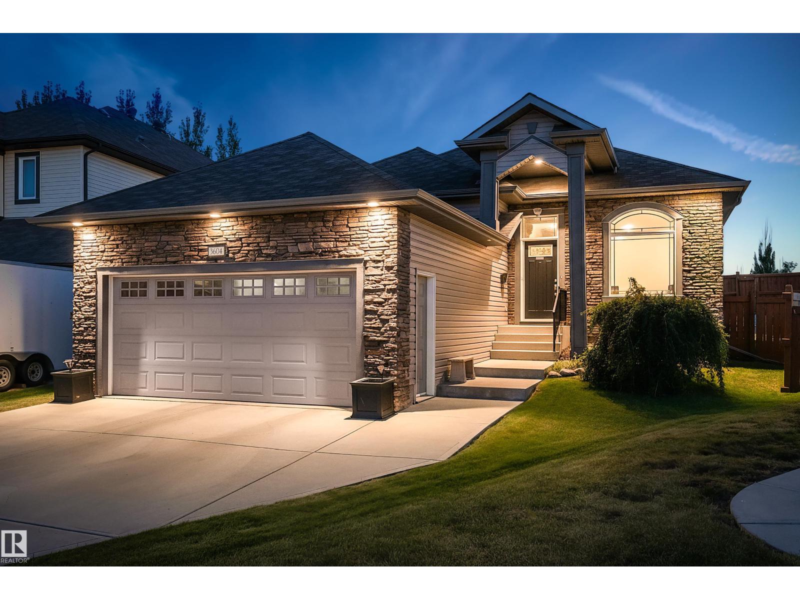 3604 16 St Nw, Edmonton, Alberta  T6T 0M5 - Photo 2 - E4458430