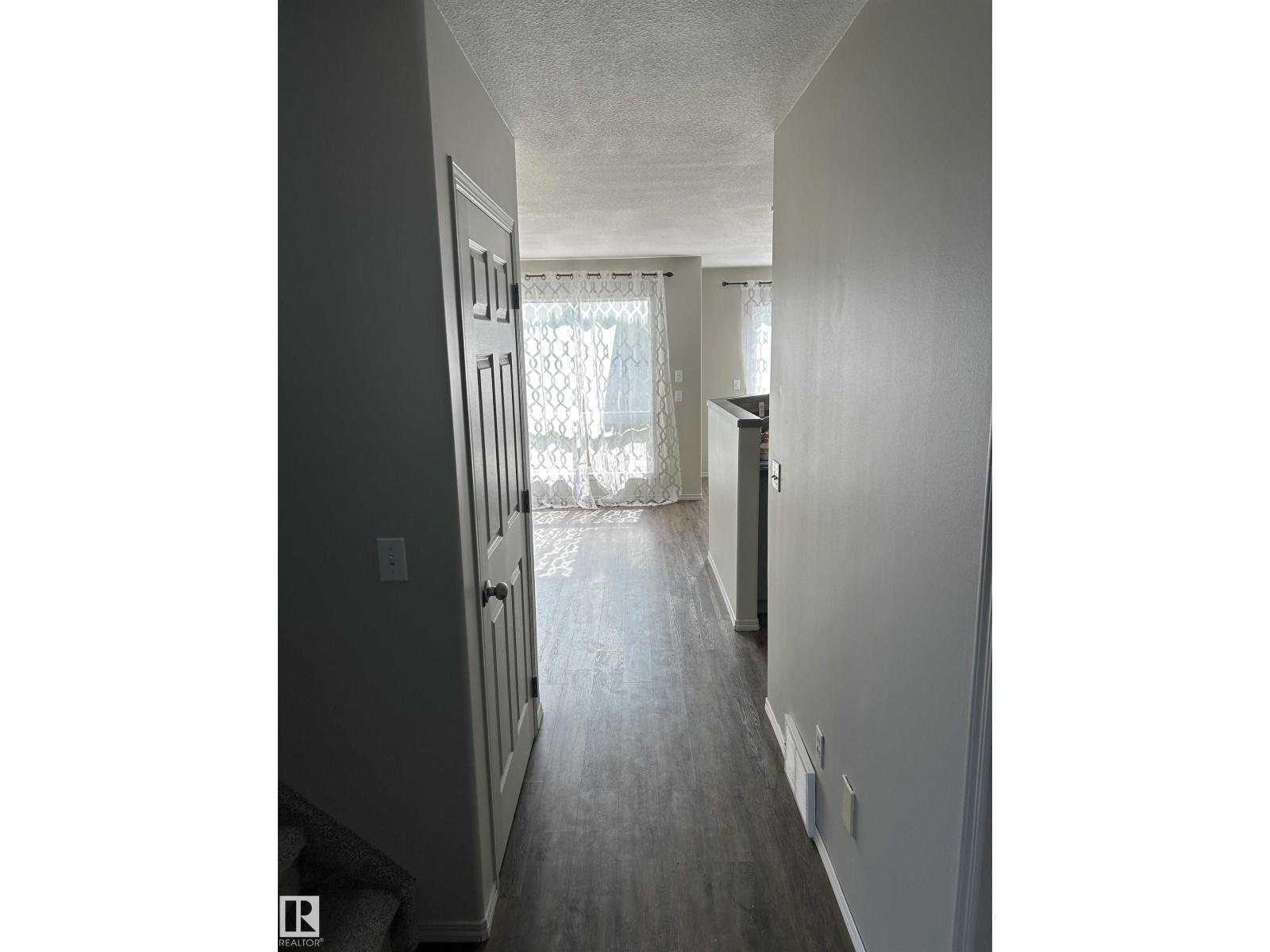 874 Highwood Bv, Devon, Alberta  T9G 2G6 - Photo 4 - E4458431