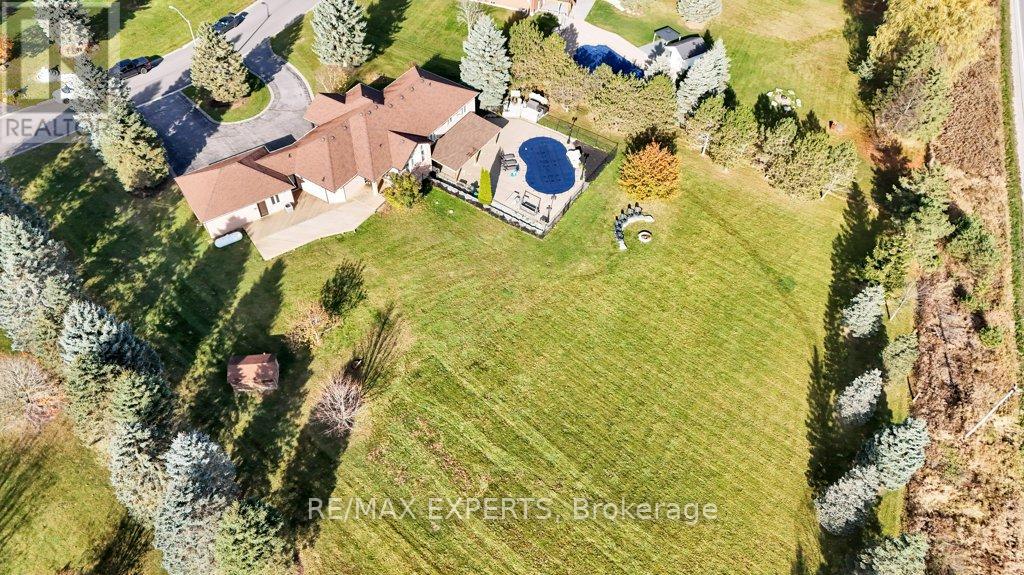 105 Kilkenny Trail, Bradford West Gwillimbury, Ontario  L3Z 3C5 - Photo 45 - N12386402