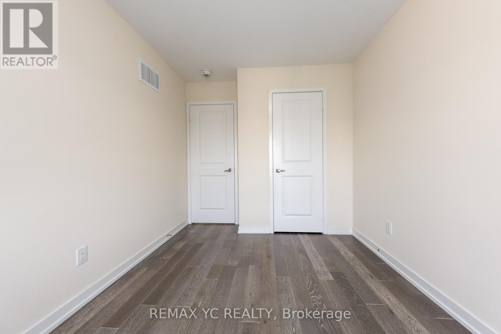 37 Torah Gate, Vaughan (Patterson), Ontario  L6A 4Y4 - Photo 27 - N12412810