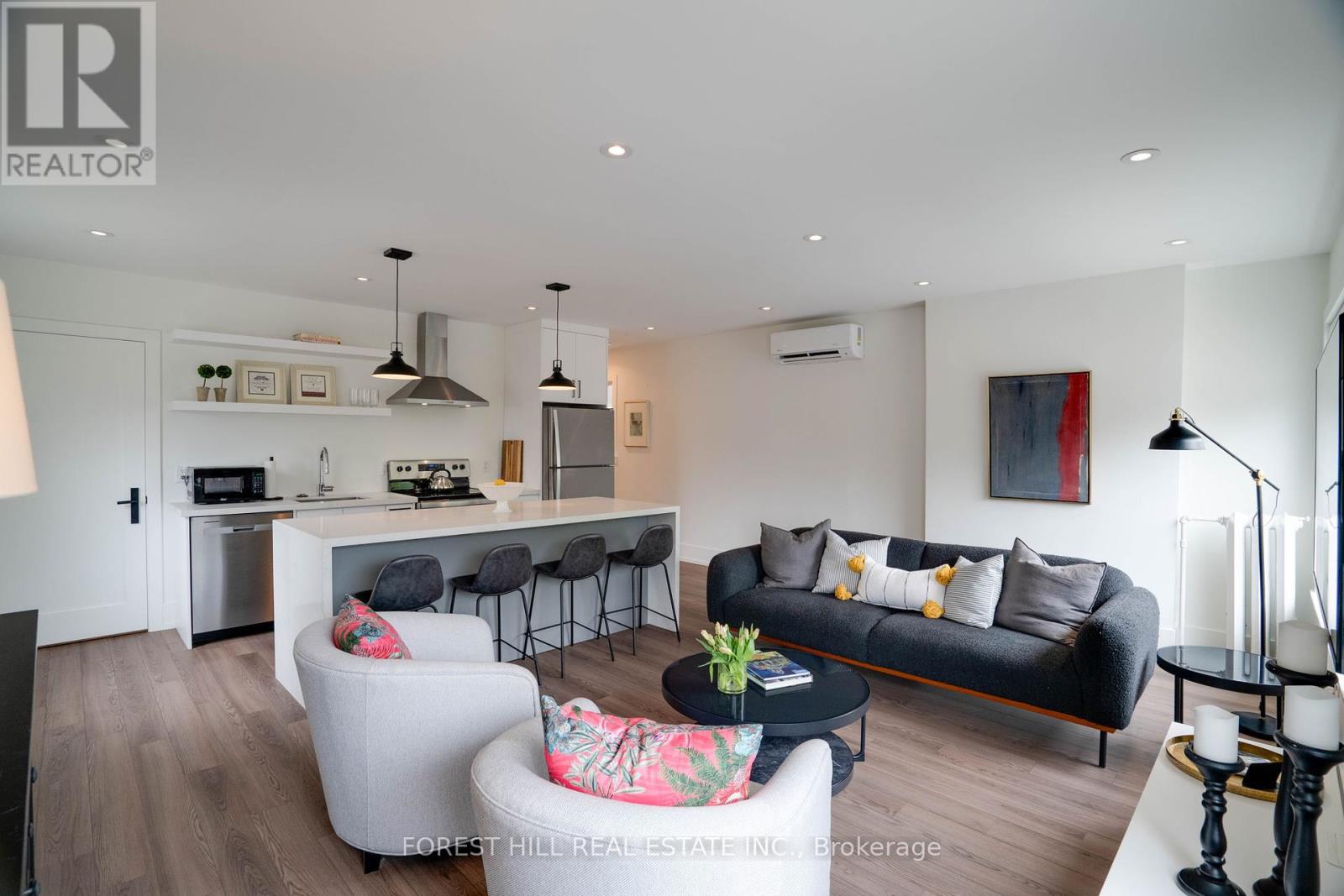 134 Tyrrel Avenue, Toronto (Wychwood), Ontario  M6G 2G5 - Photo 28 - C12413684