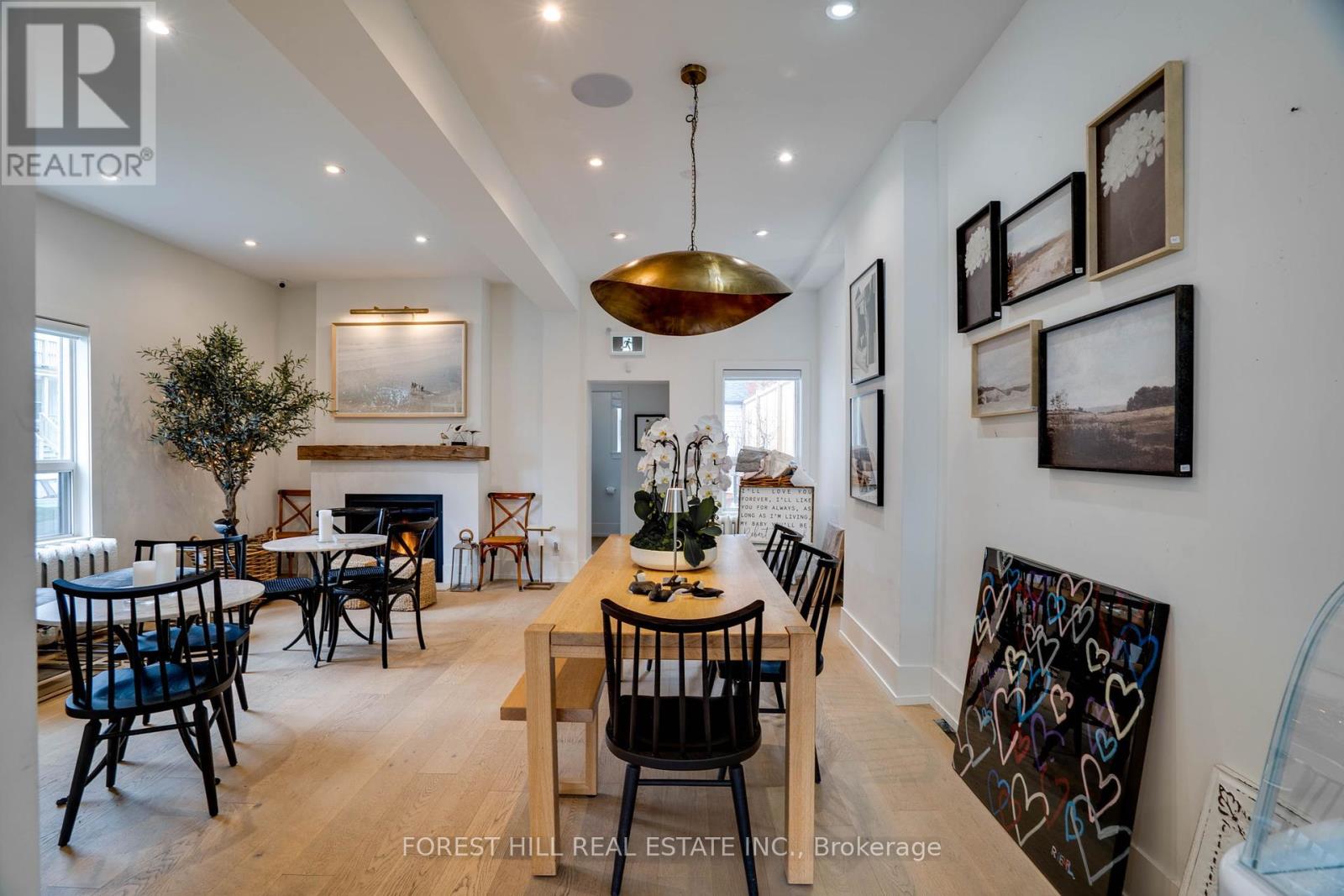 134 Tyrrel Avenue, Toronto (Wychwood), Ontario  M6G 2G5 - Photo 8 - C12413684